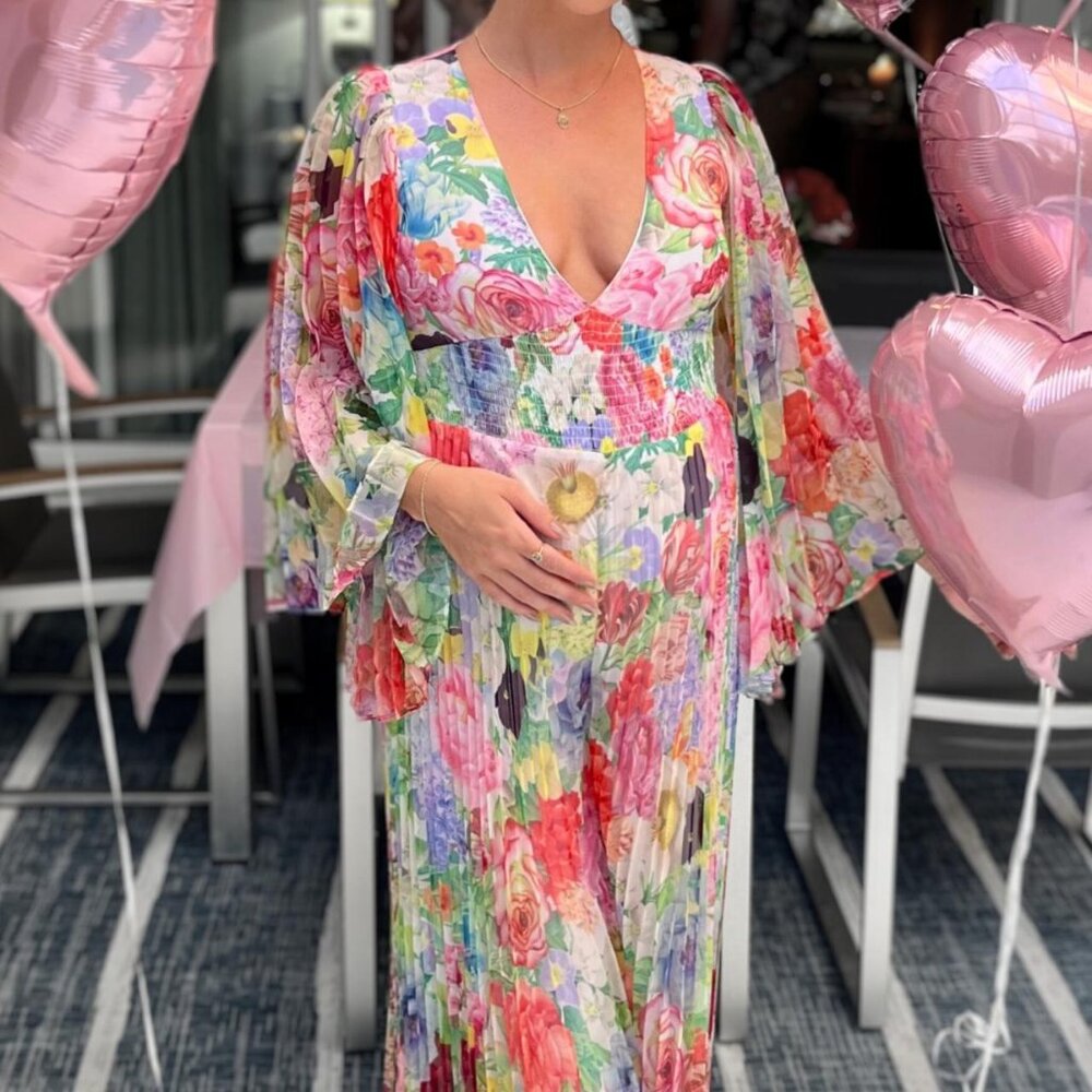 Alice + Olivia Bennet Floral Pleated Jumpsuit - Size 4